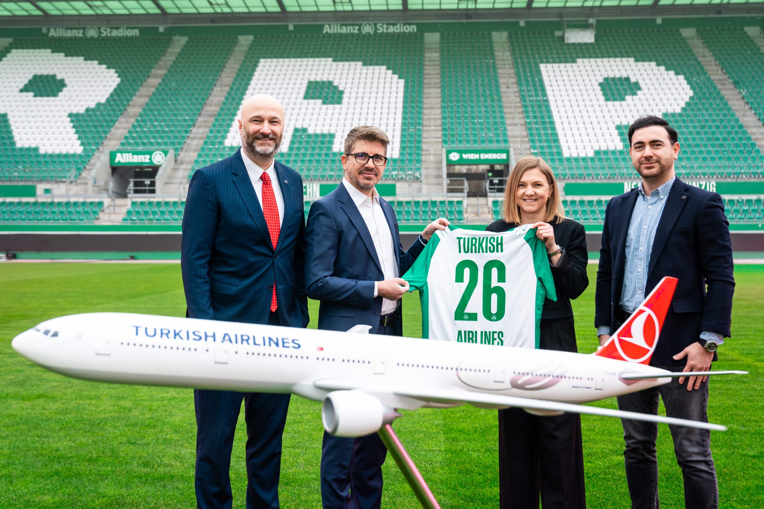 Türk Hava Yolları, Rapid Wien’in resmi havayolu partneri oldu