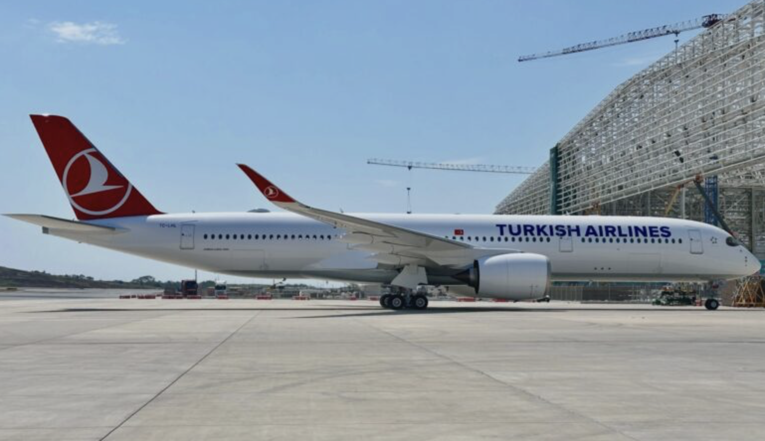 THY’nin yeni A350-900 uçağı İstanbul’da
