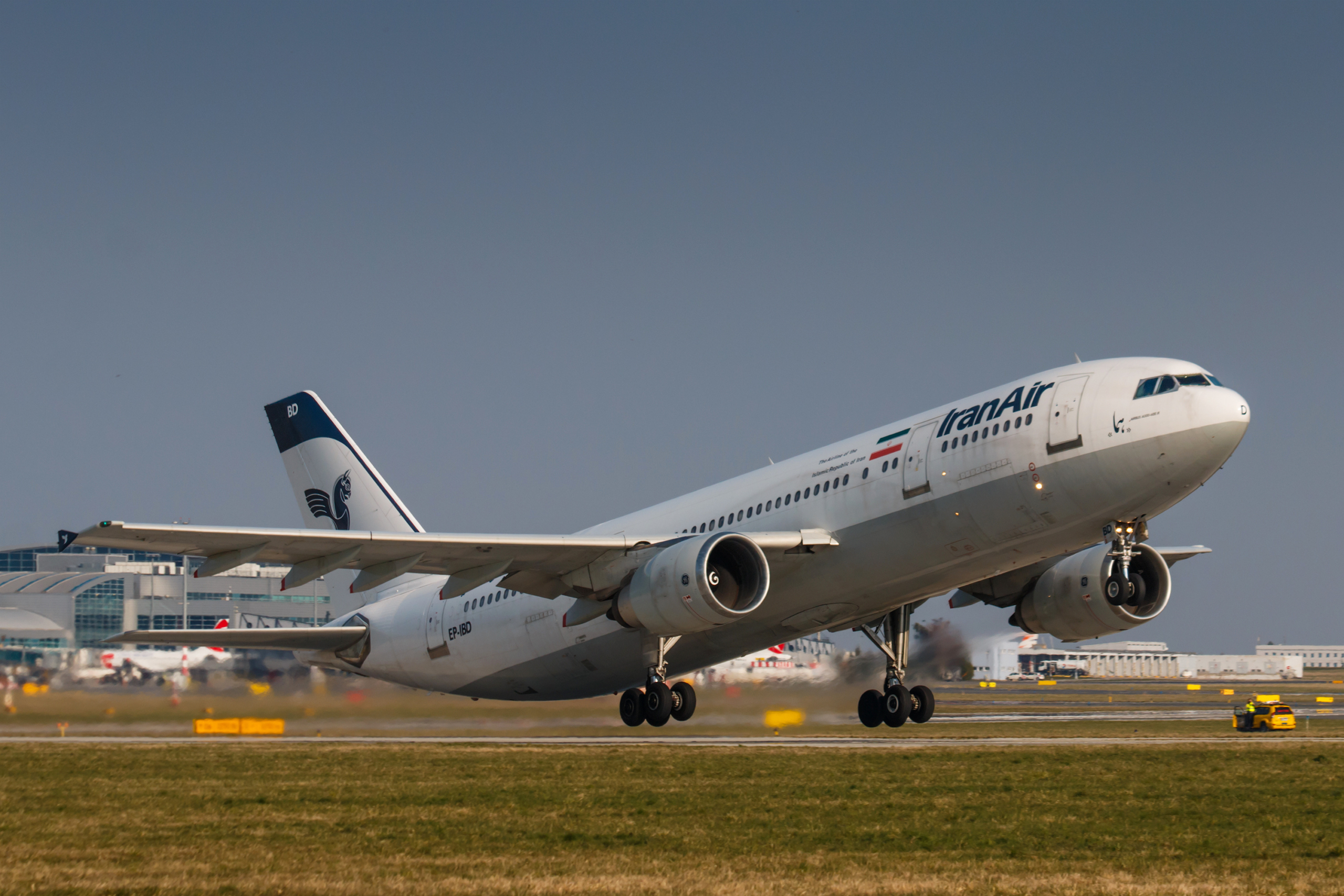 Iran Air'den Necef'e Muharrem Ayı İçin Ek Seferler