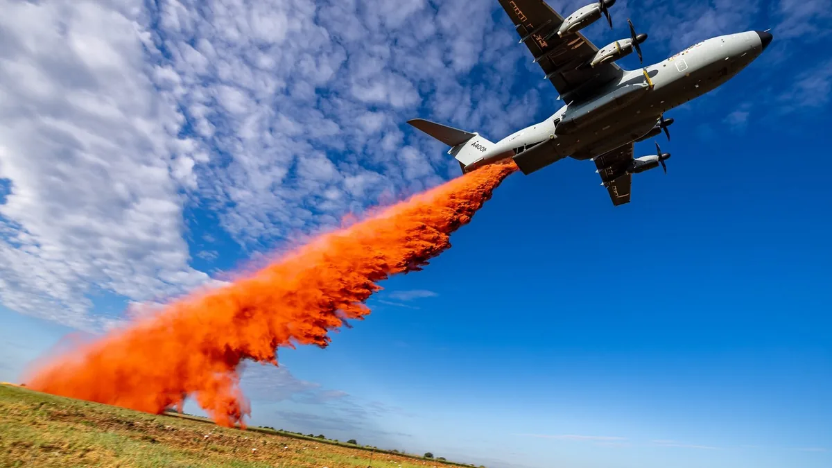 Fransa, A400M Atlas'ı Gironde Yangınında Erken Görevlendirdi
