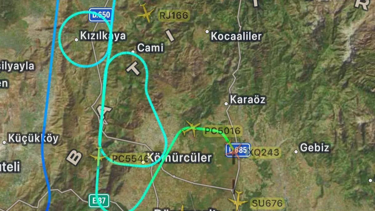 Antalya Havalimanı'nda Olumsuz Hava Koşulları: Uçuşlarda Aksaklık