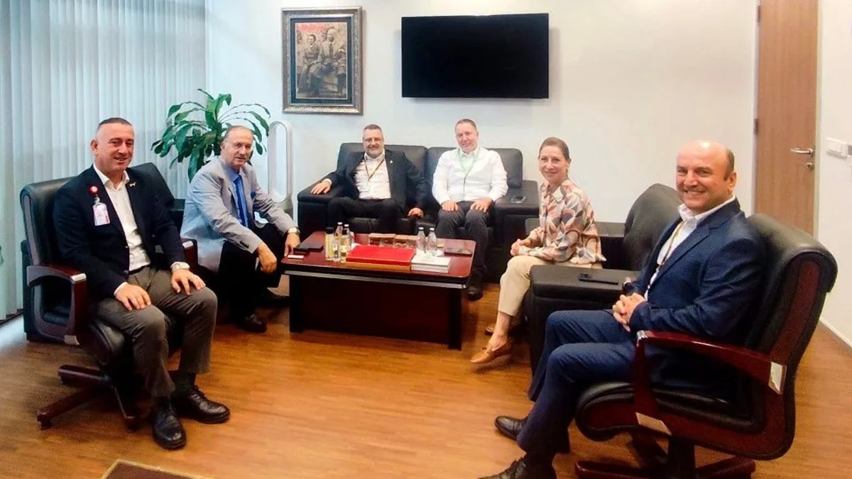 Pegasus CEO'su Öztürk'ten Sabiha Gökçen Mülki İdare Amiri'ne Ziyaret
