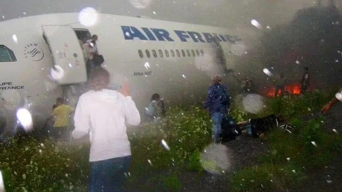 AF358 Kazası: Air France Uçağı Toronto'da Pistten Çıktı, 309 Kişi Kurtuldu