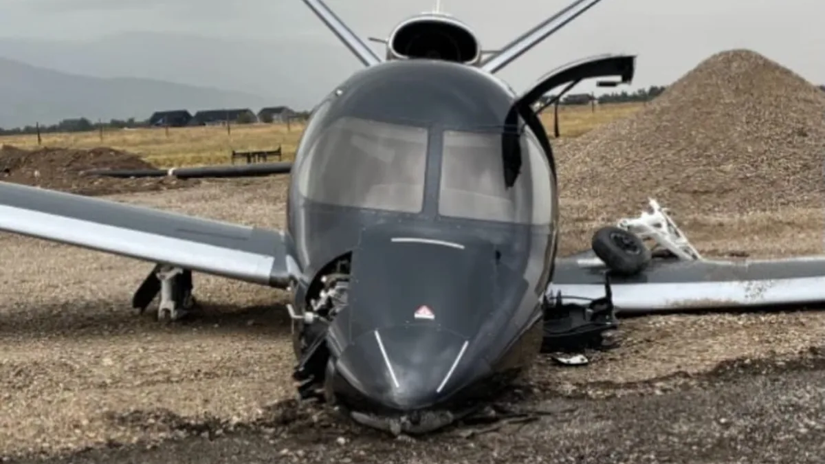 Kapalı Pistten Kalkış Denemesi Cirrus Vision Jet'i Kazaya Sürükledi