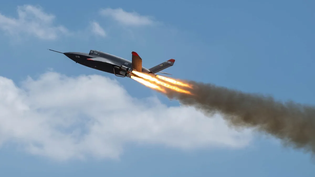 ABD Deniz Piyadesi, F-35 Destekli Valkyrie İHA'yı Kontrol Etti