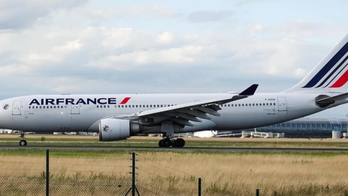 Air France'ın 22 Yıllık Airbus A330-200 Uçağı Söküme Alındı