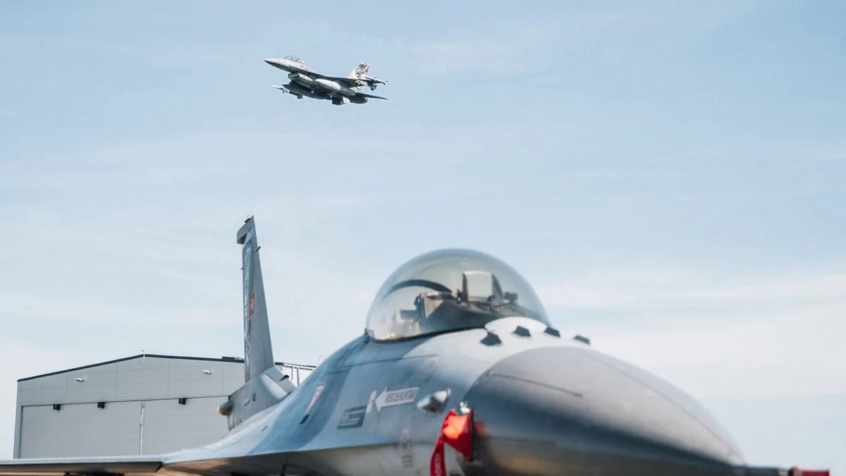 Türk F-16'ları Estonya'da Drone İhlali Sonrası Harekete Geçti: NATO Görevinde İlk Kalkış
