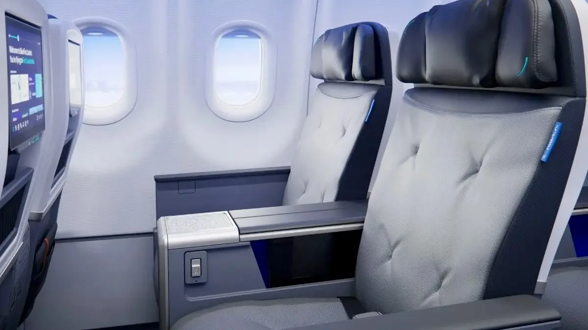 JetBlue, İlk Geleneksel İç Hat Birinci Sınıf Kabini BlueFirst'i Tanıttı