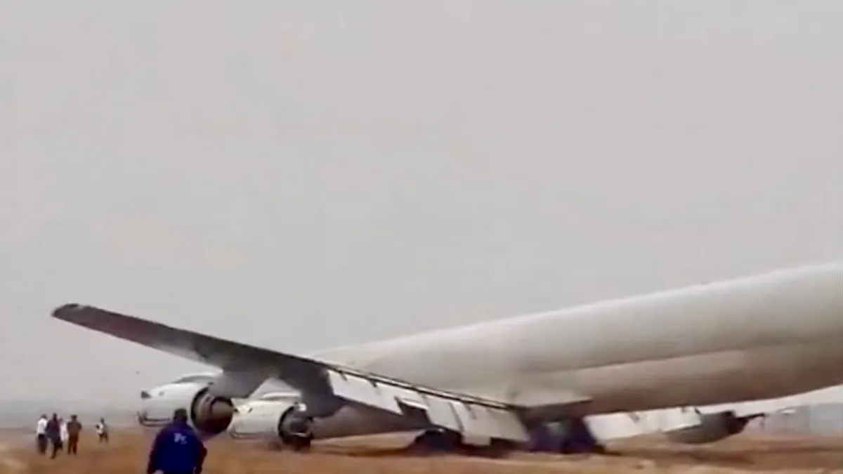 Kinşasa'da Nadir DC-8 Kargo Uçağı Pistten Çıktı, Burun İniş Takımı Çöktü
