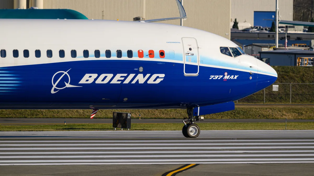 Boeing 737 MAX 7 ve MAX 10 Programları Yeni Bir Yazılım Sorunuyla İncelemede