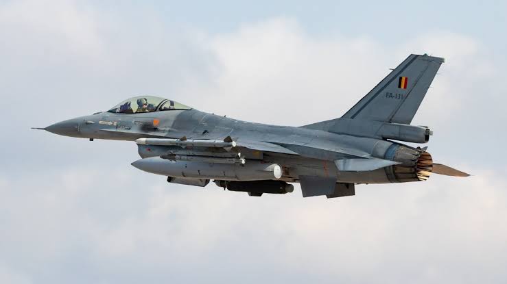 Ukrayna ve Belçika Arasında F-16 Savaş Uçağı Anlaşması İmzalandı