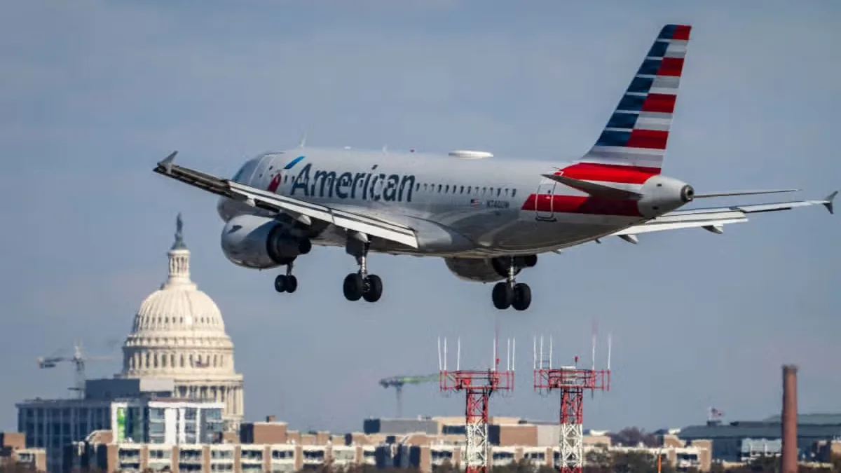 American Airlines Boeing 777 Tuvalet Arızası Nedeniyle JFK'ye Yönlendirildi