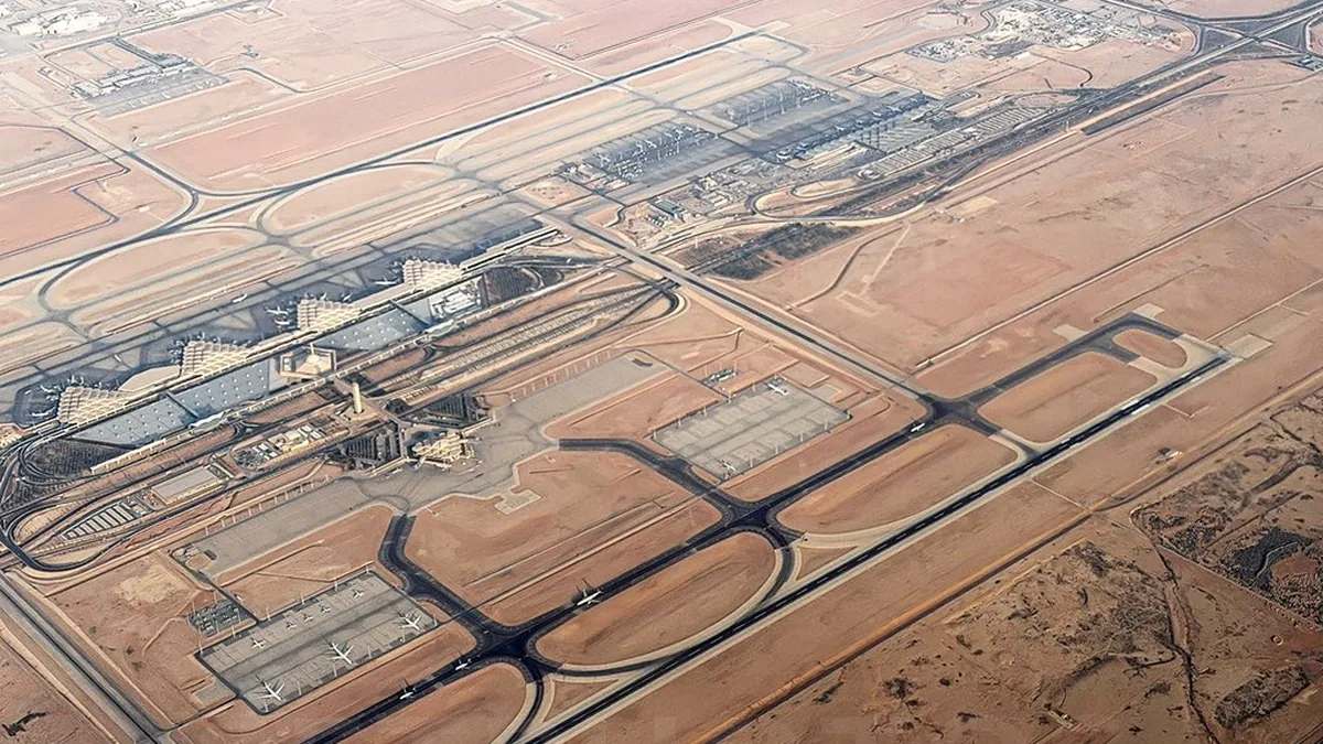 Suudi Arabistan'daki İki Havalimanına Saldırıda 3 Can Kaybı