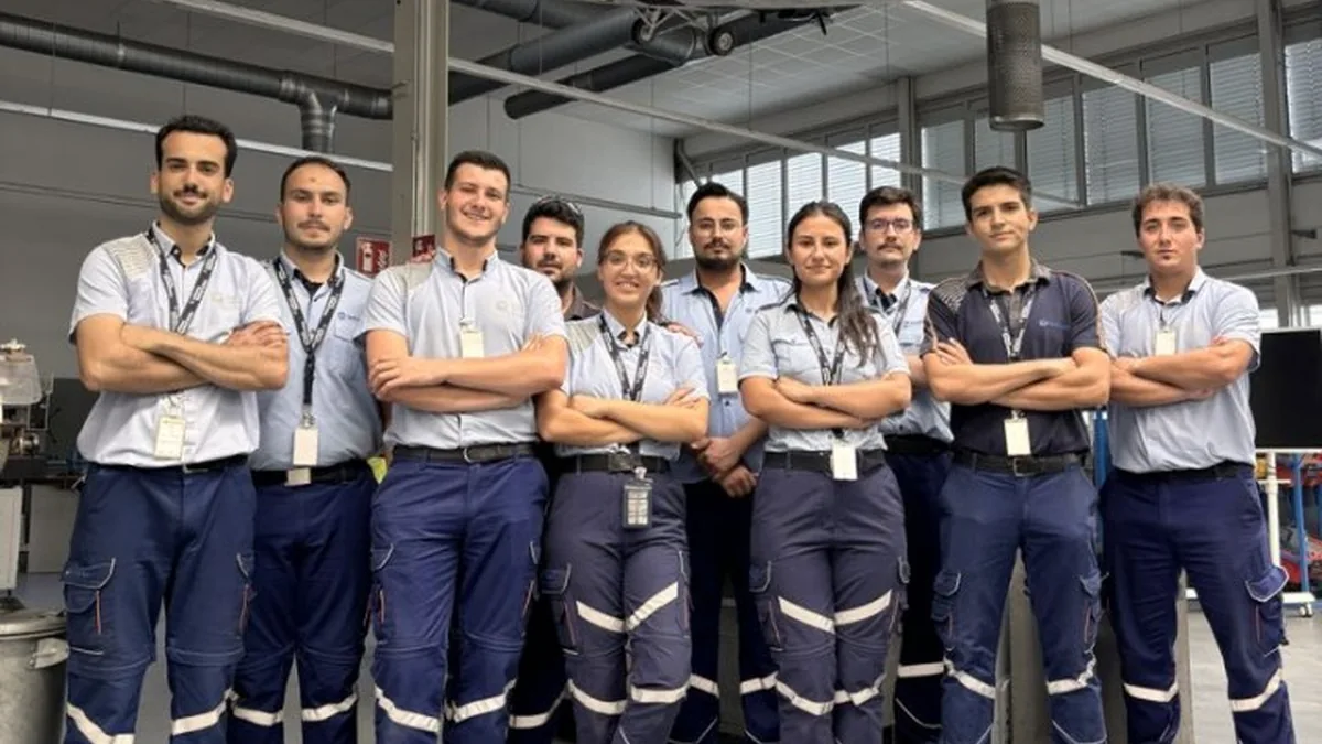SunExpress'in 20 Genç Teknisyeni Almanya'da Eğitimi Tamamladı