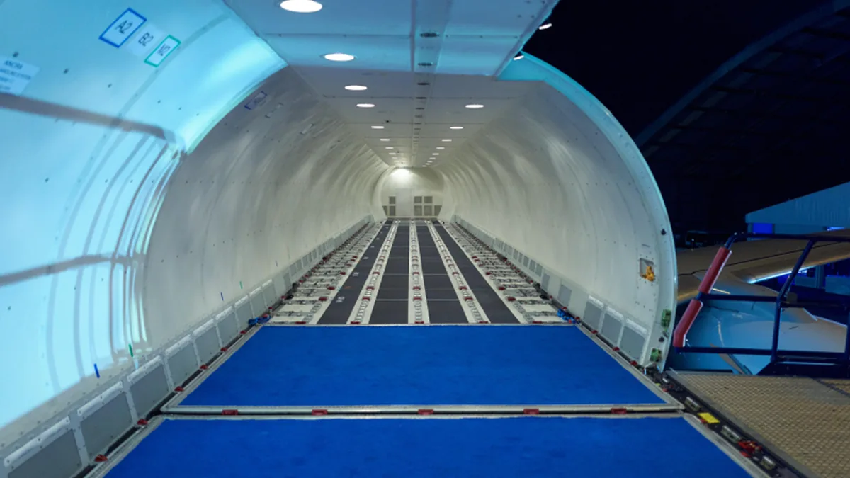 Boeing 737-800BCF Programında 200. Teslimatını Kutladı