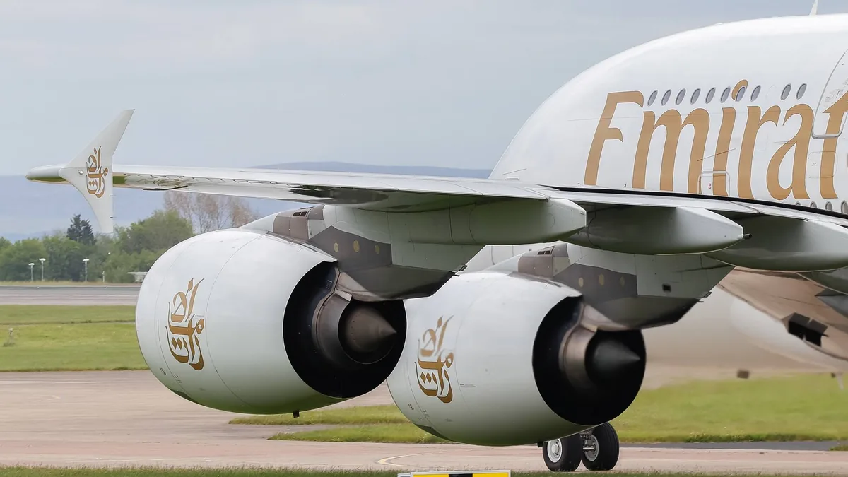 Emirates'in 7 A380'i Motor Bakım Gecikmeleriyle Yerde Kaldı